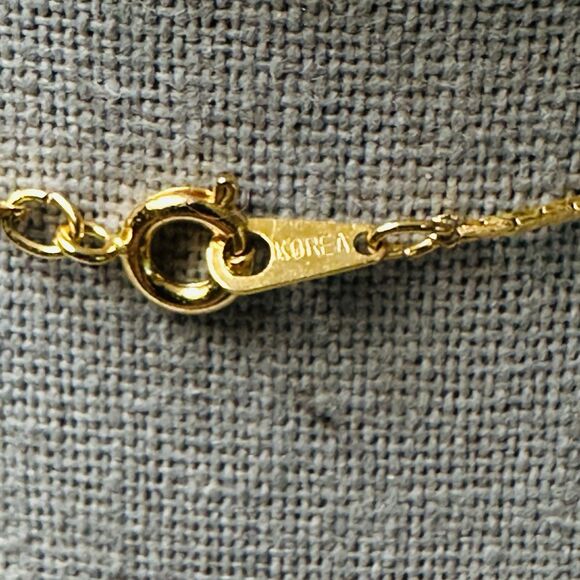 Vintage Gold Electroplated Real Leaf Pendant Necklace 24" Fine Fillagree Texture - Picture 12 of 14